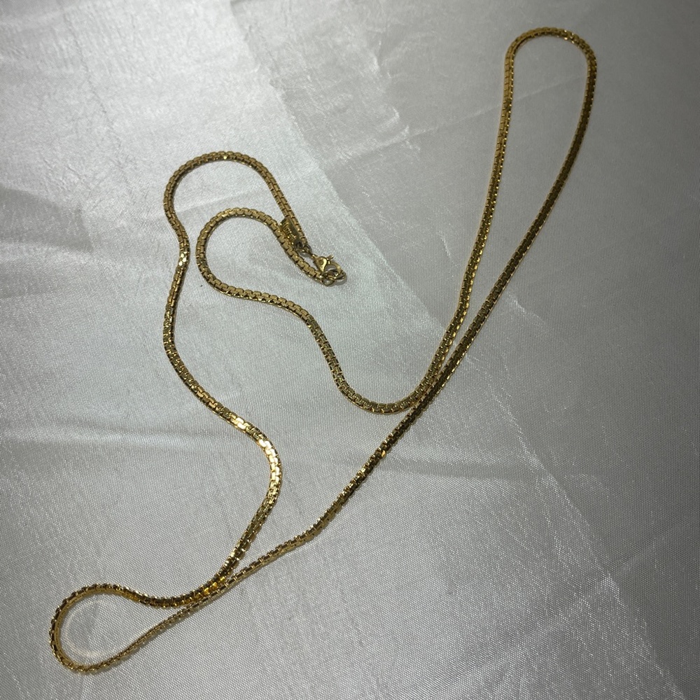 Monet Vintage Gold tone Chain Necklace 15" - Picture 3 of 9